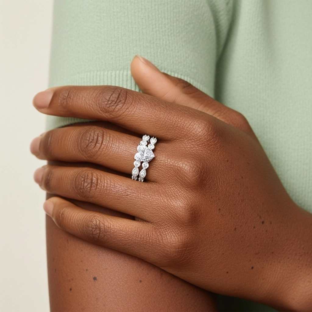 Antique Heart 1.00ct Moissanite Wedding Ring Set