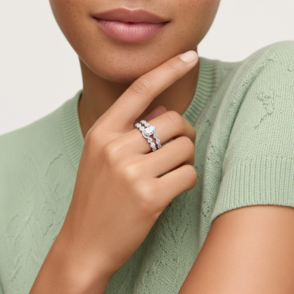 Antique Pear 2.00ct Moissanite Wedding Ring Set