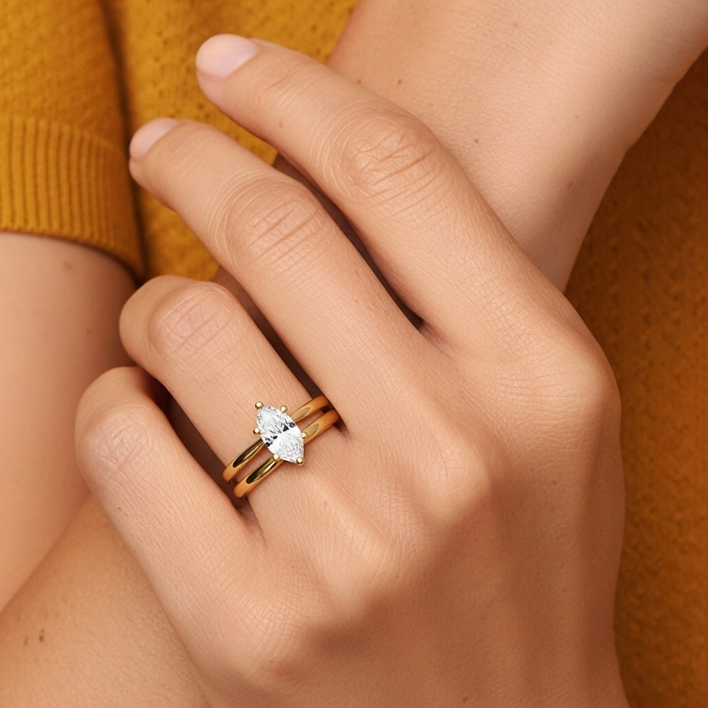 18K Gold Solitaire Traditional Shank Bridal Set