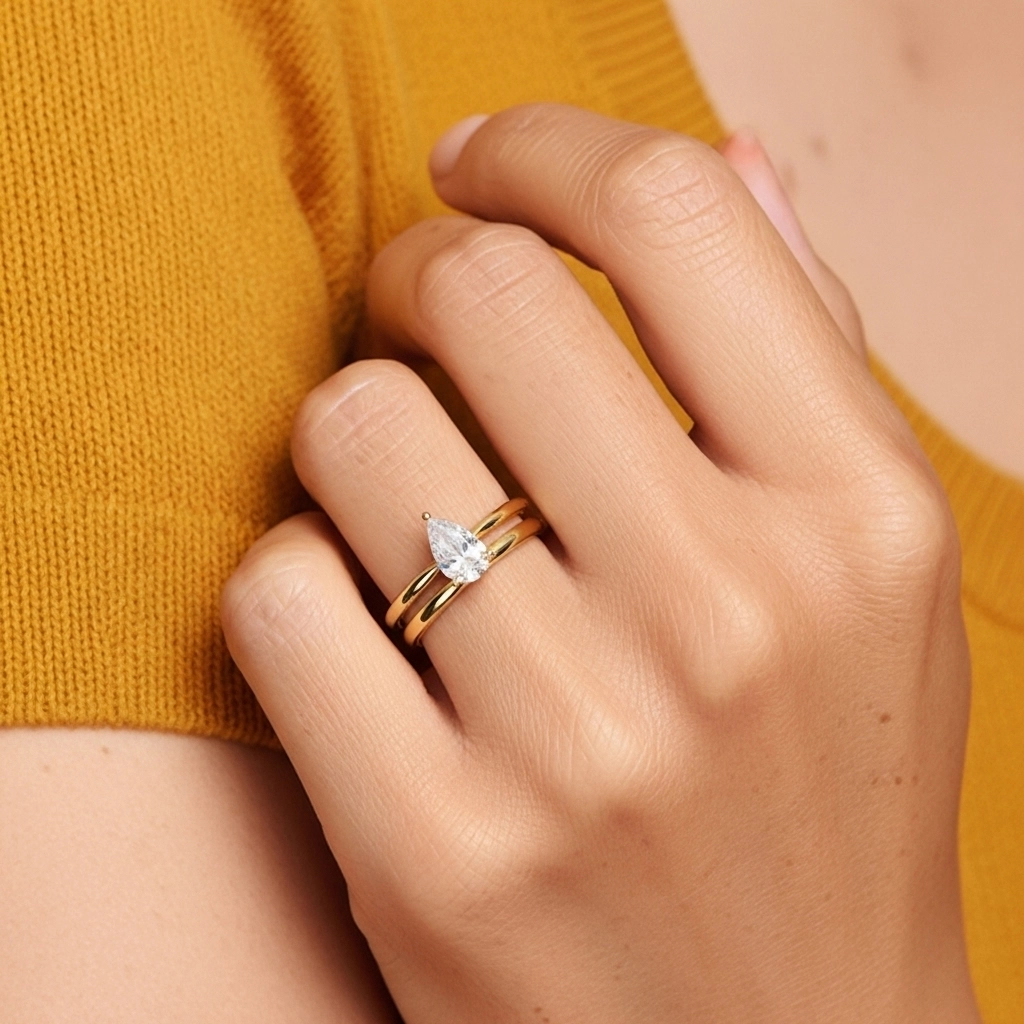 14K Gold Solitaire Traditional Shank Bridal Set