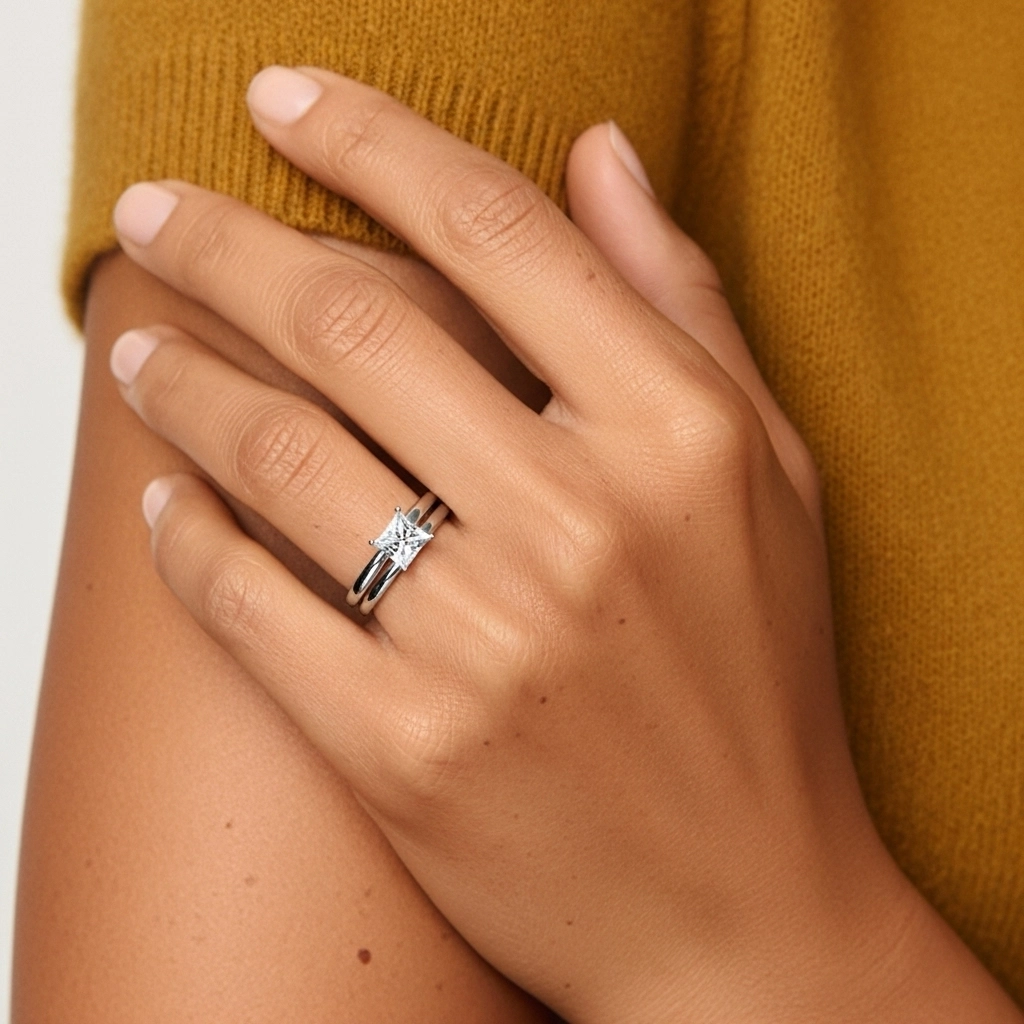 18K White Gold Hidden Halo Traditional Shank Wedding Ring Set