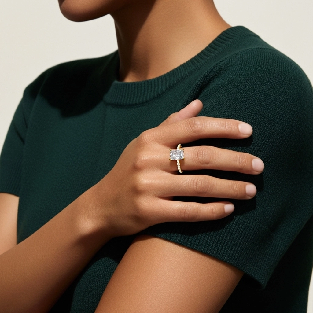 Simple Radiante 0.80ct Circonio cúbico Anillo de Compromiso