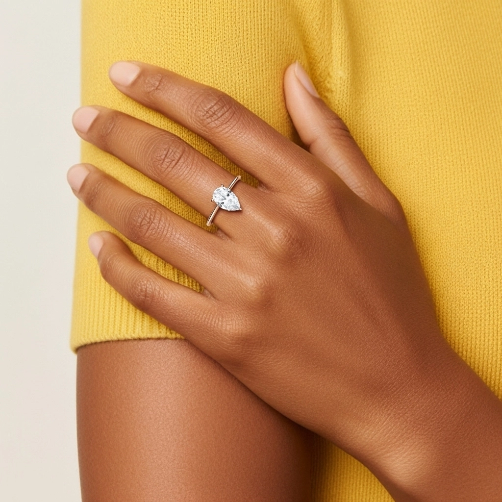 Simple Poire 1.00ct Moissanite Bague de fiançailles