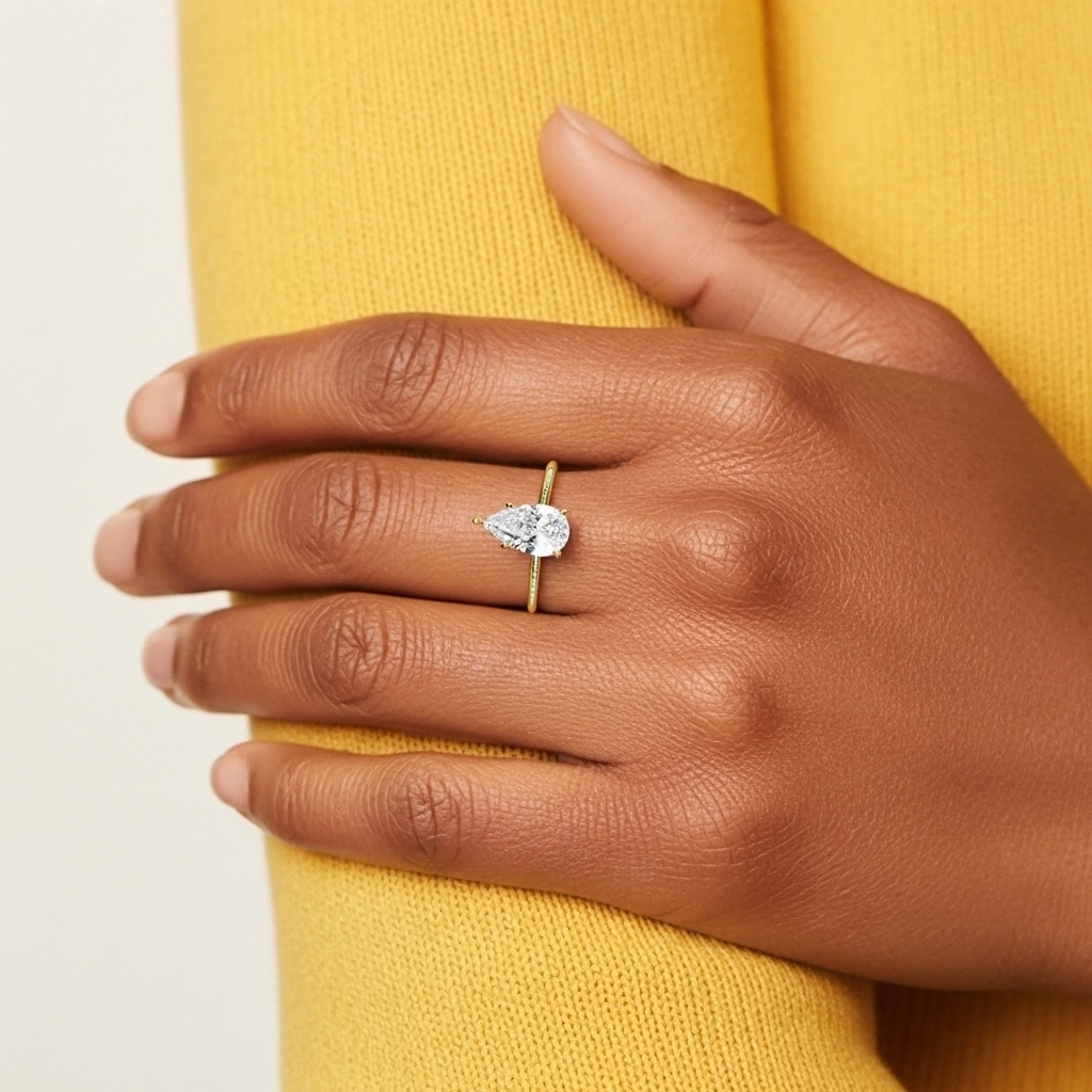 Simple Poire 1.00ct Moissanite Bague de fiançailles