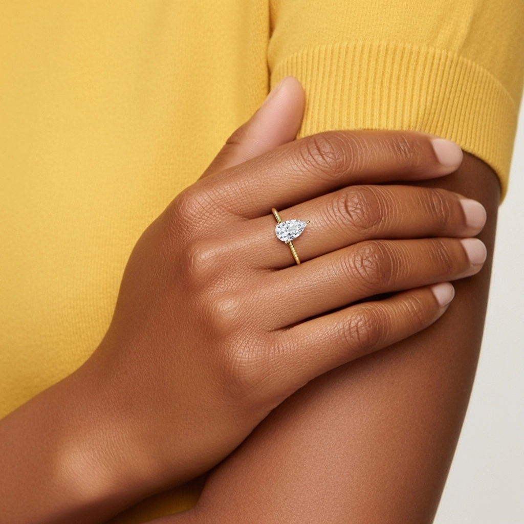 Simple Poire 1.00ct Moissanite Bague de fiançailles