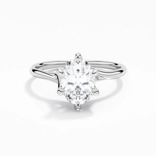 Classic Oval Cut Engagement Ring