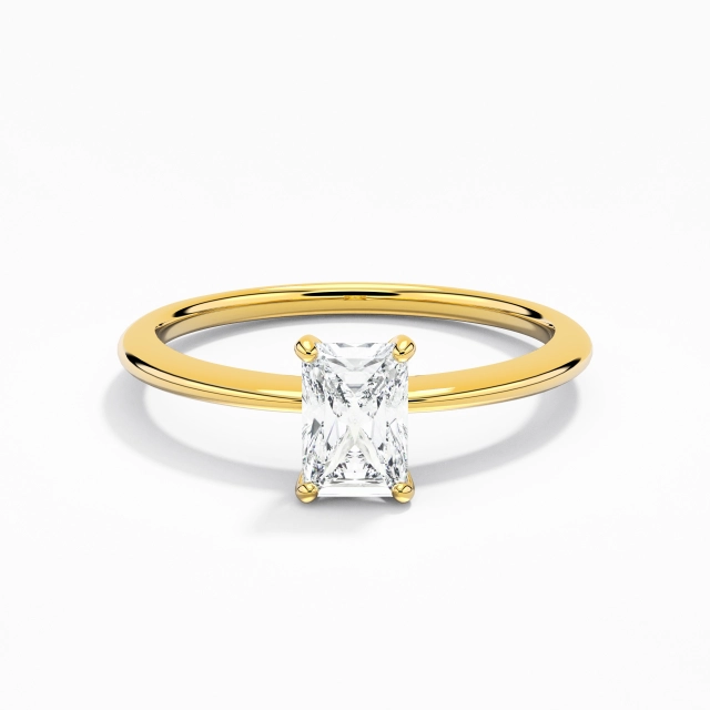 0.80ct Radiant Zircon cubique Bague de fiançailles Argent sterling 925 Solitaire Griffe Classique Tranche de couteau