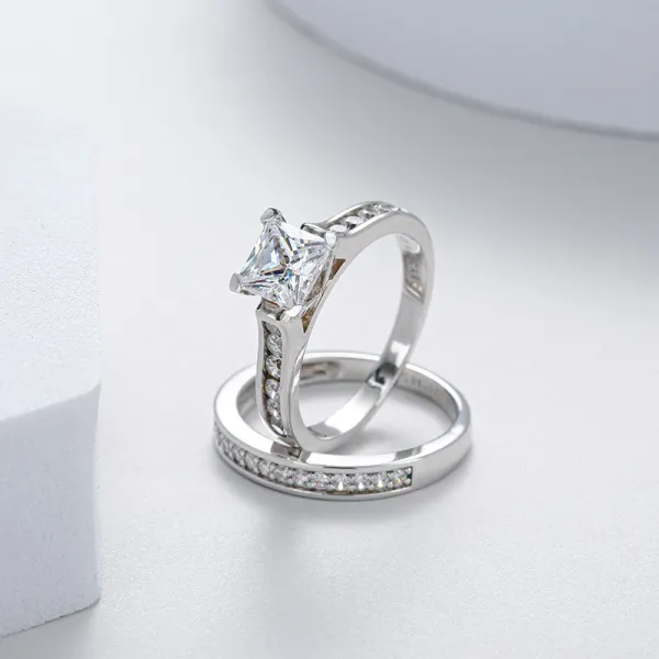 Classic Princess Cut Wedding Ring Set For Women