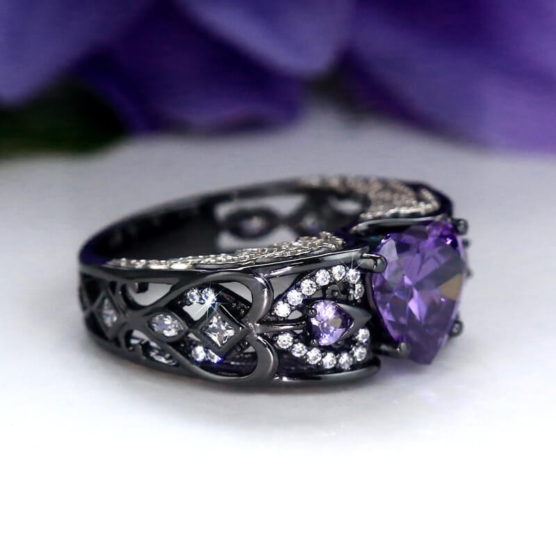 Angel Wing Amethyst Ring In Heart Cut GemstoneVANCARO