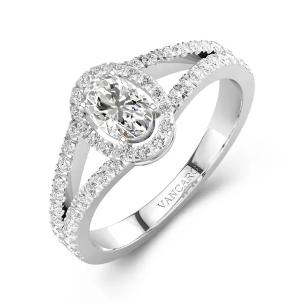 Oval Cut Engagement Ring Classic Women 0.50ct Cubic Zirconia