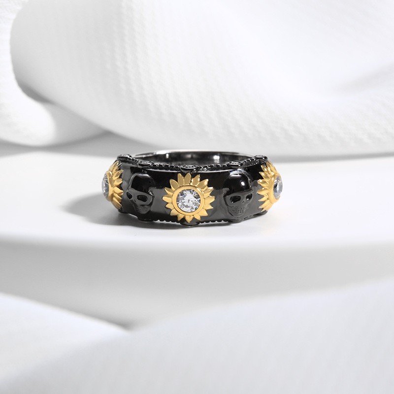 Vancaro skull wedding on sale rings