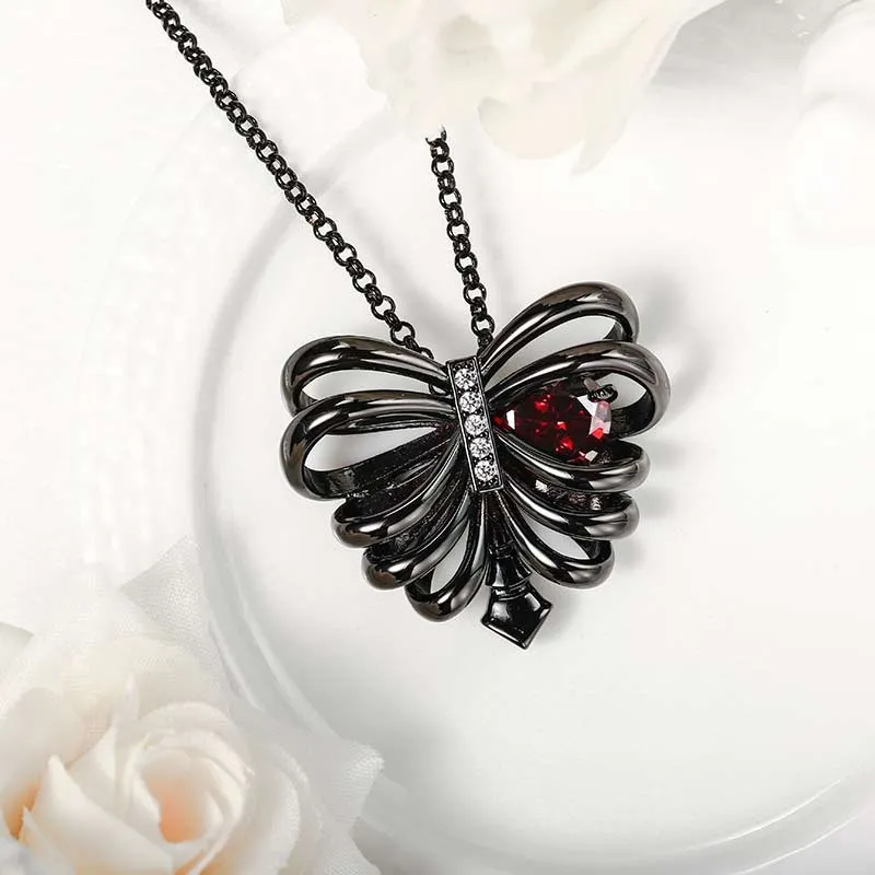 Gothic Rib Pendant Necklace Garnet Red Heart