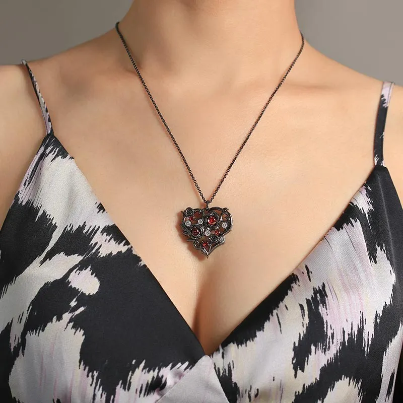 Gothic Nature Rose Pendant Necklace