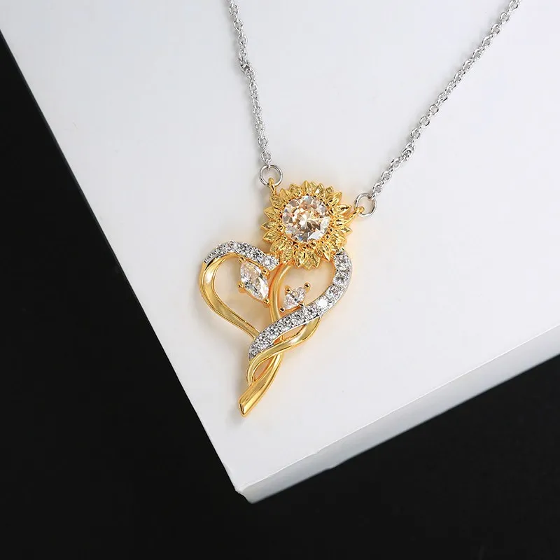 Nature Sunflower Pendant Necklace Champagne Round