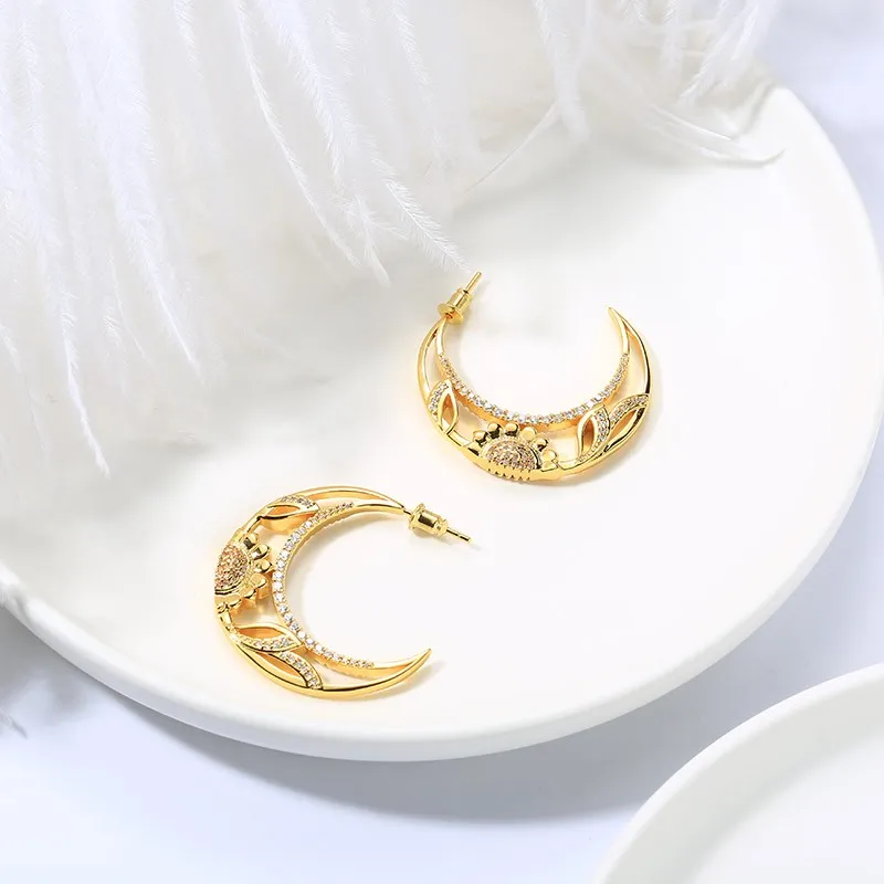 Nature Moon Sunflower Hoop Earrings