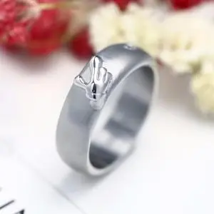 Unique Hand Ring