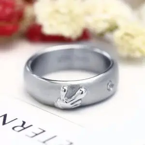 Unique Hand Ring