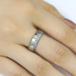 Unique Hand Ring