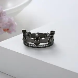 Gothic Crown Skull Ring